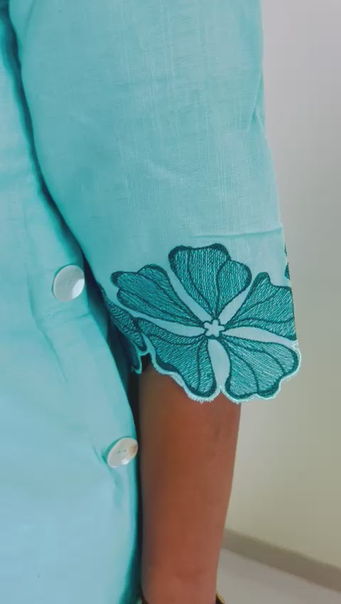 Aqua Bloom
